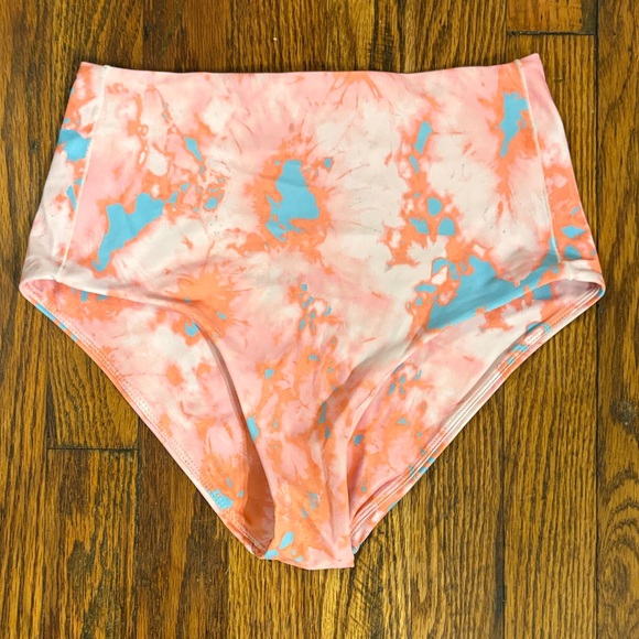🎉NWOT! Buddy Love Pink and Orange Tie Dye Bikini Bottoms Drops of Jupiter! - Picture 3 of 5